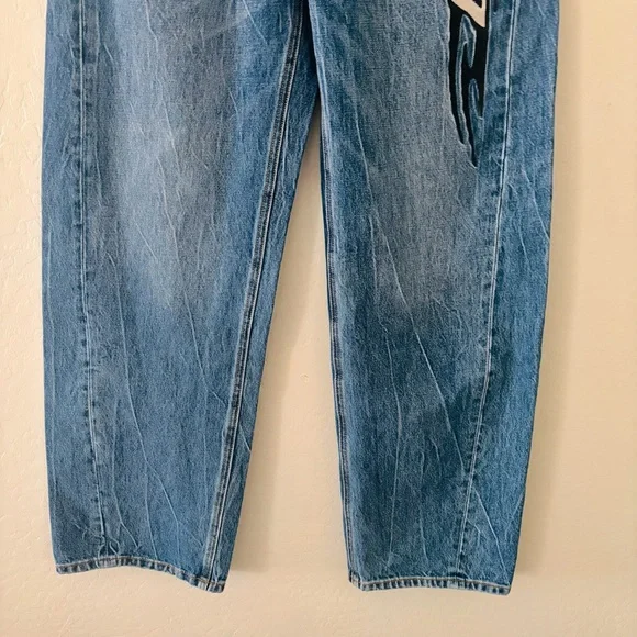 Alexander Wang blade logo-embroidered balloon jeans Size 27 NWT